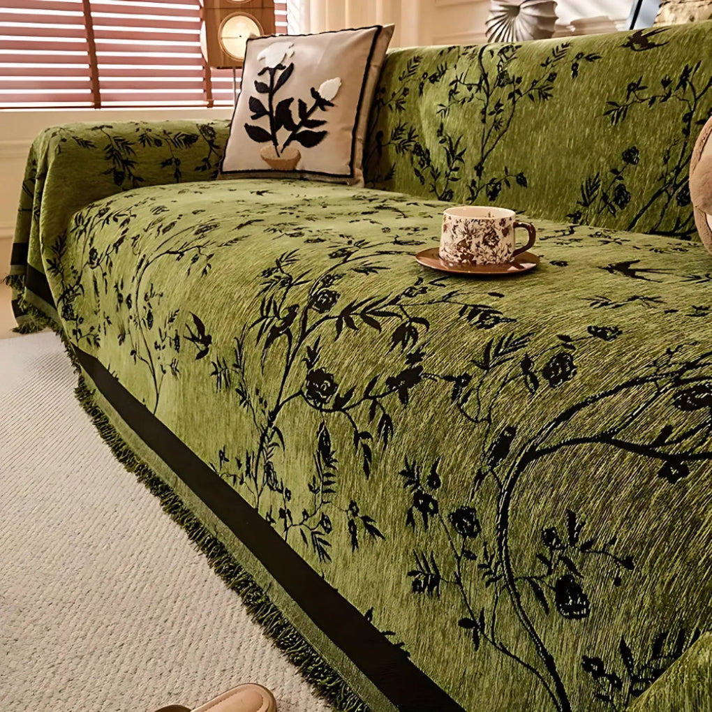 Elegant Floral Patterned Throw with Fringe Trim