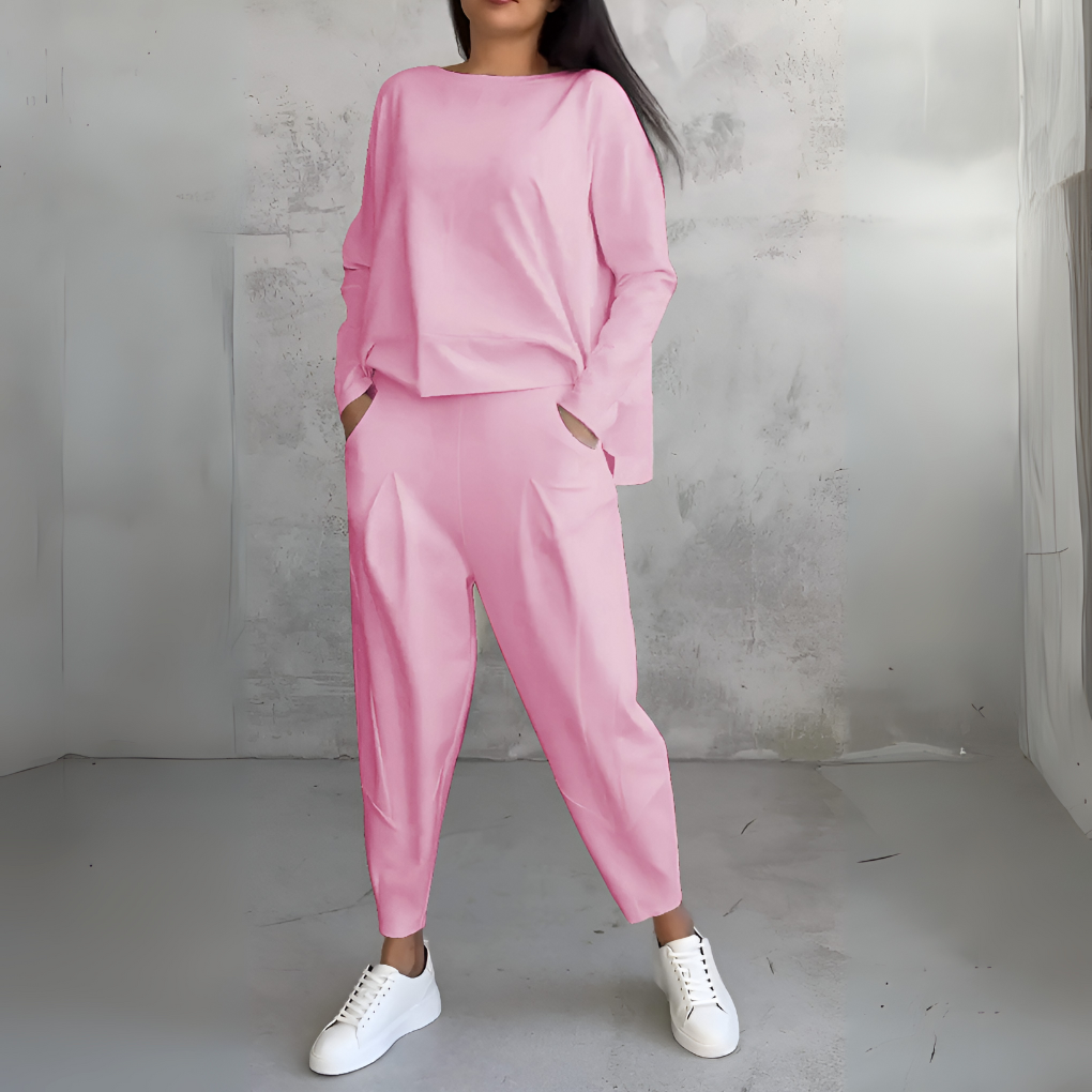 Two-Piece Leisure Suit with Round Neck and Long Sleeves