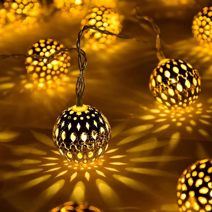 Roan – Moroccan-Style Water-resistant Solar String Lights