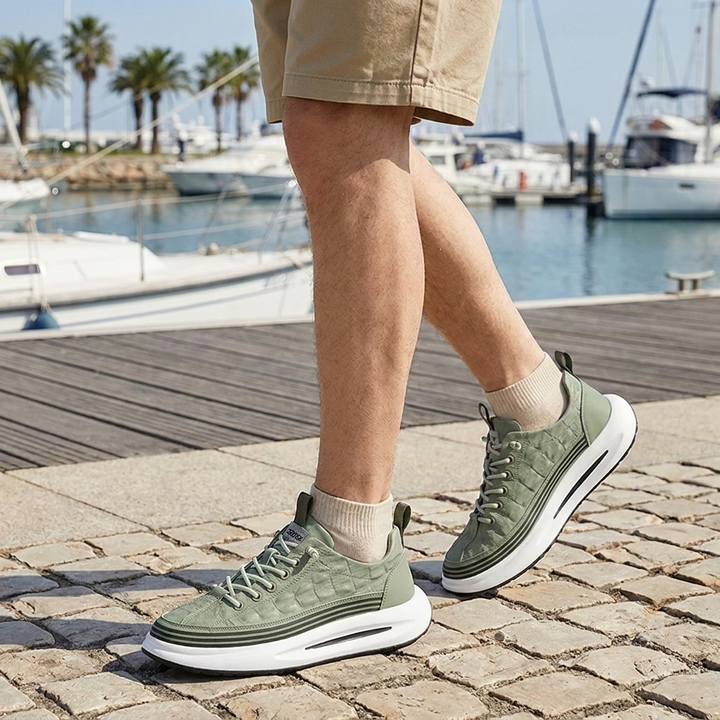 Monochrome Sneakers for Modern Everyday Style